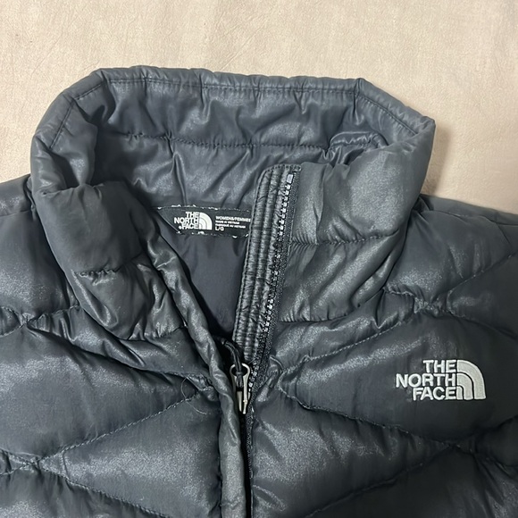 THE NORTH FACE VEST - Picture 2 of 4